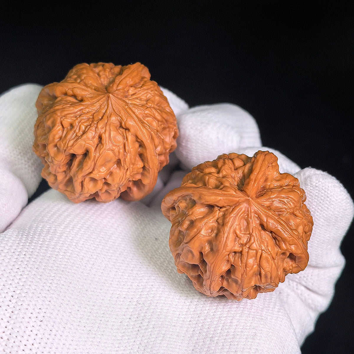 “Yuhua Stone” Three-Ridge Wenwan Walnuts Pair | 37.0mm × 36.0mm | YHSSN-CWC8E - ThePatinaProject